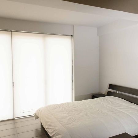 Апартаменты Bright Loft With Terrance - Next To Metro Kerameikos Афины Экстерьер фото