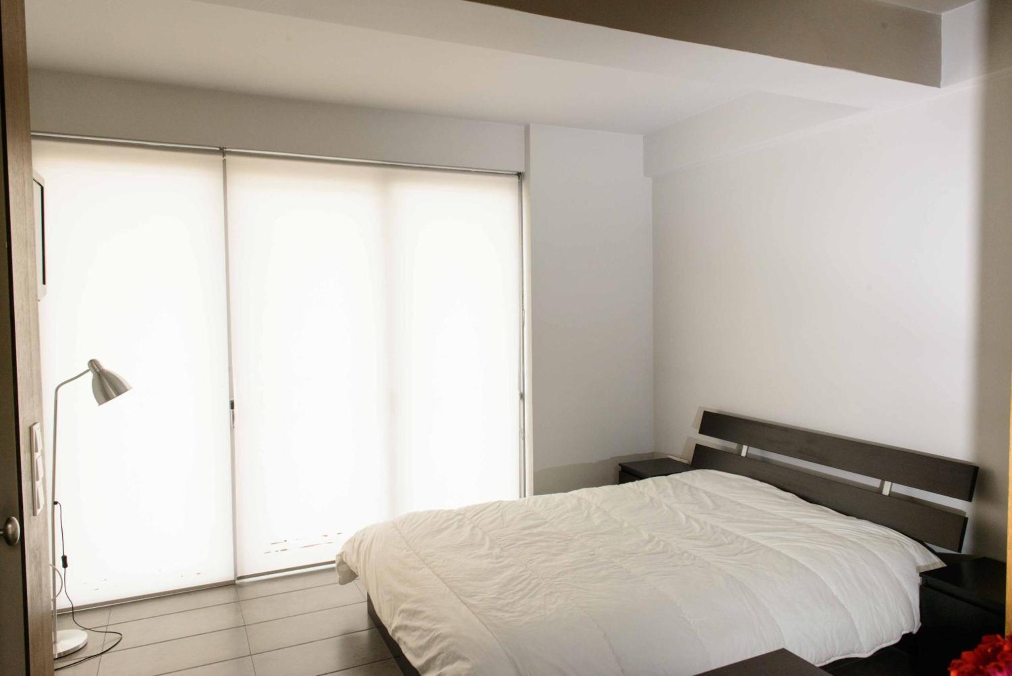 Апартаменты Bright Loft With Terrance - Next To Metro Kerameikos Афины Экстерьер фото